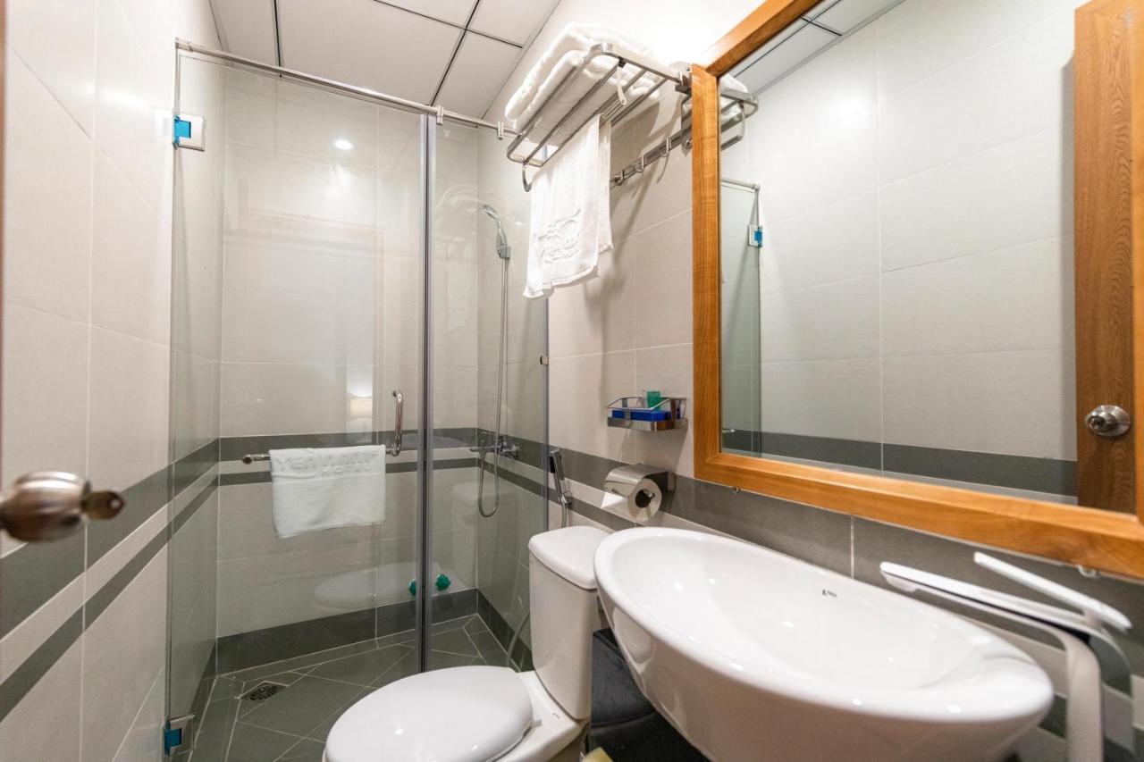 Reddoorz Yen Nam Hotel Hoang Van Thu Ho Chi Minh City Exterior photo